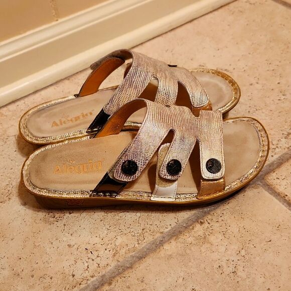 Alegria Women's "Venice" Gold Casual Slip-on Sandals Size 39 US 8-8.5 - Picture 1 of 11